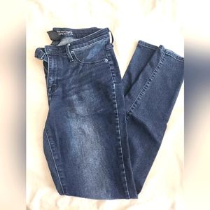 Women's High-rise stretchy jegging pants size 10/ 30 L